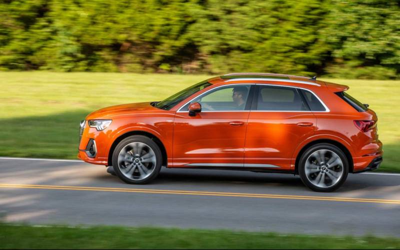 Comparison Volkswagen Tiguan RLine 2021 vs Audi Q3 S line